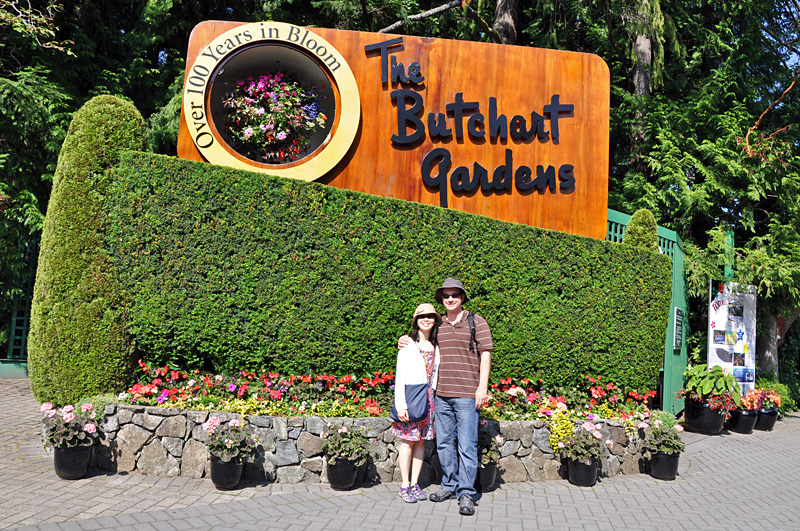 Charlotte and I at Butchart Gardens