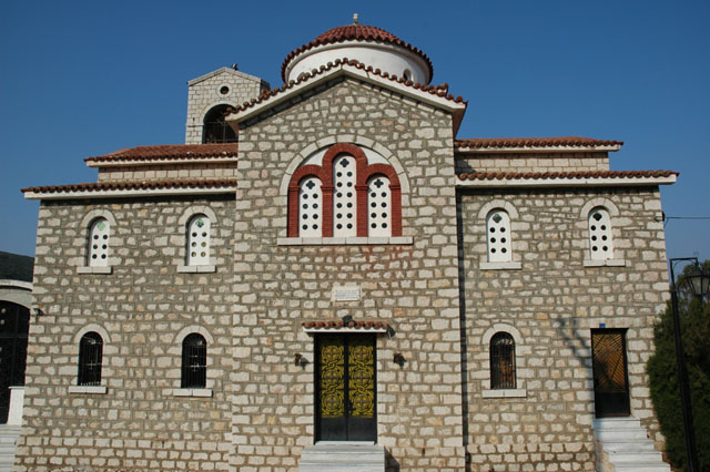 Byzantine_church.jpg