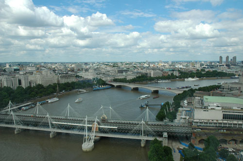 Nice_view_from_the_London_Eye.jpg