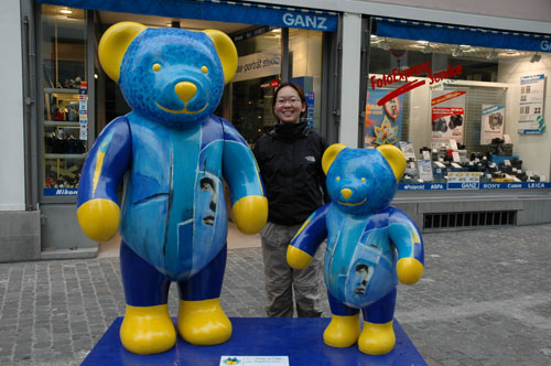 Charlotte_with_the_blue_bears.jpg