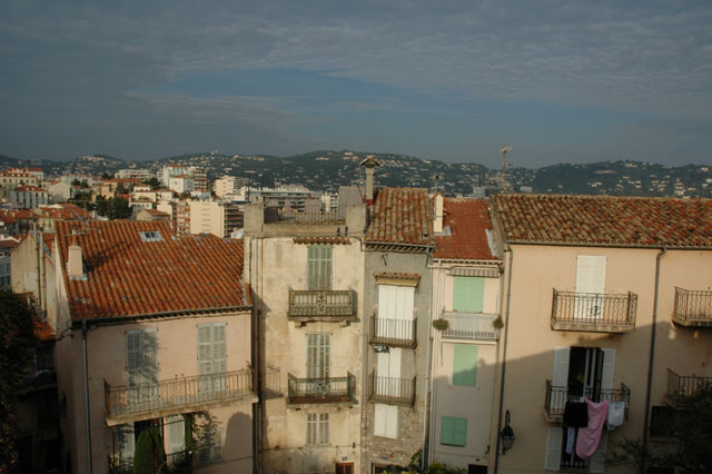 View_of_Cannes.jpg