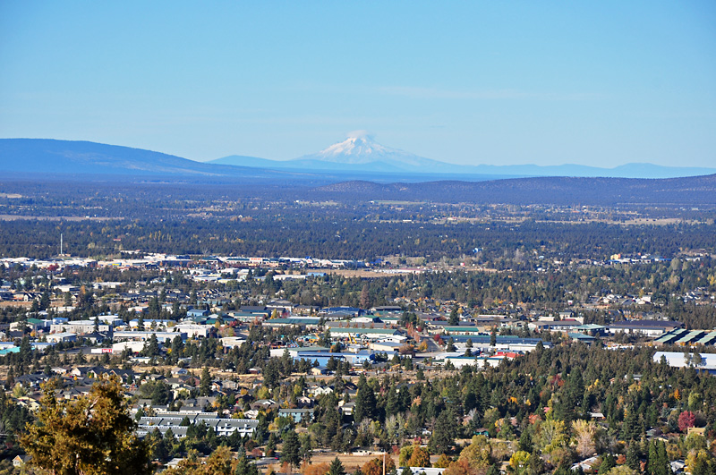 A view of Mt Hood from Bend, OR.jpg