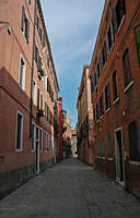 Venice_streets_2.jpg