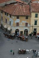 Horse_drawn_cart_from_halfway_up_the_tower.jpg