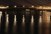 Blurred_Nightime_on_the_Arno.jpg