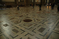 Inside_the_Duomo_2.jpg