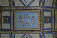 Ceiling_painting_in_Vatican_musuem.jpg