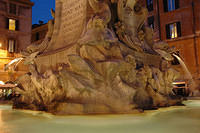 Fountain_outside_the_Pantheon.jpg