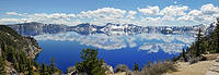 Crater Lake panorama Wow.jpg