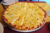 Chaskis pizza topped with palm hearts.jpg