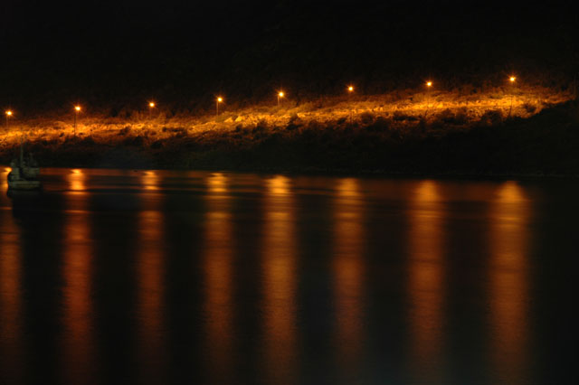Closeup_view_of_the_coastal_road_at_night_jpg.jpg
