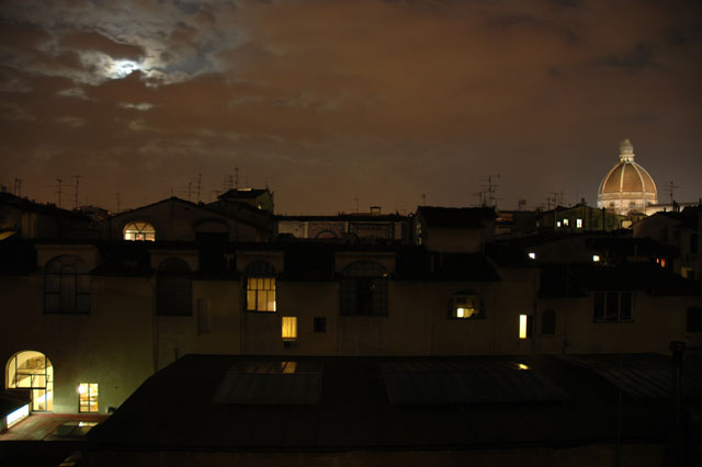 Duomo_night_view_3.jpg