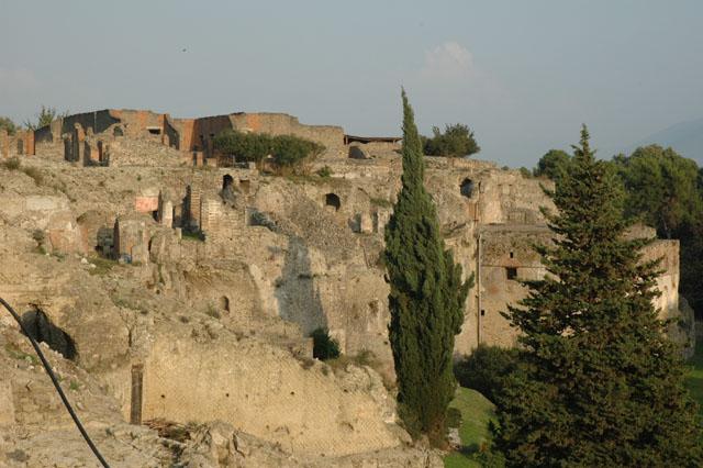Pompeii_viewed_from_outside_the_gates.jpg