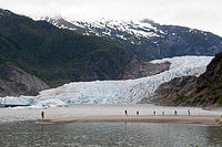 Cool little sandbar that you can walk out on to see the glacier