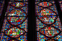 The_stained_glass_windows_in_Ste_Chapelle.jpg