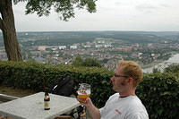 Beer_with_a_view.jpg