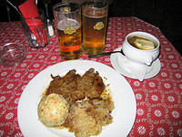 Traditional_Austrian_food.jpg