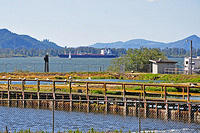 Ship on the Columbia River.jpg
