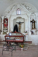 Inside the Yanque church2