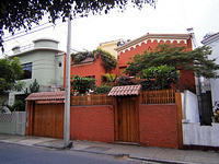 Colorful homes around Miraflores.jpg