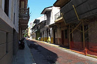 Another side street in Casco Viejo.jpg
